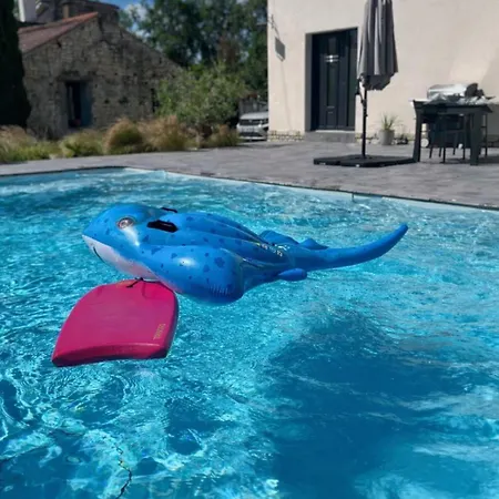 别墅 Havre De Paix Au Bord De L'eau Avec Piscine *